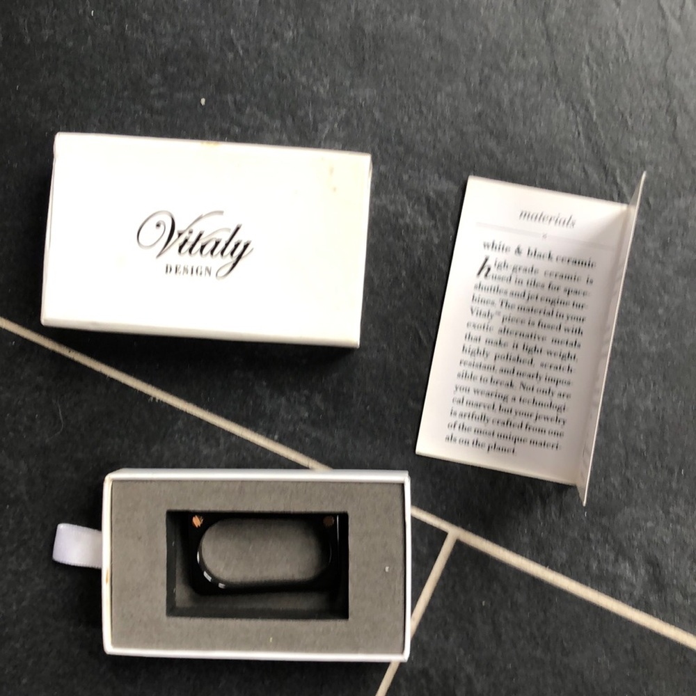 Vitaly Design ring black ceramic